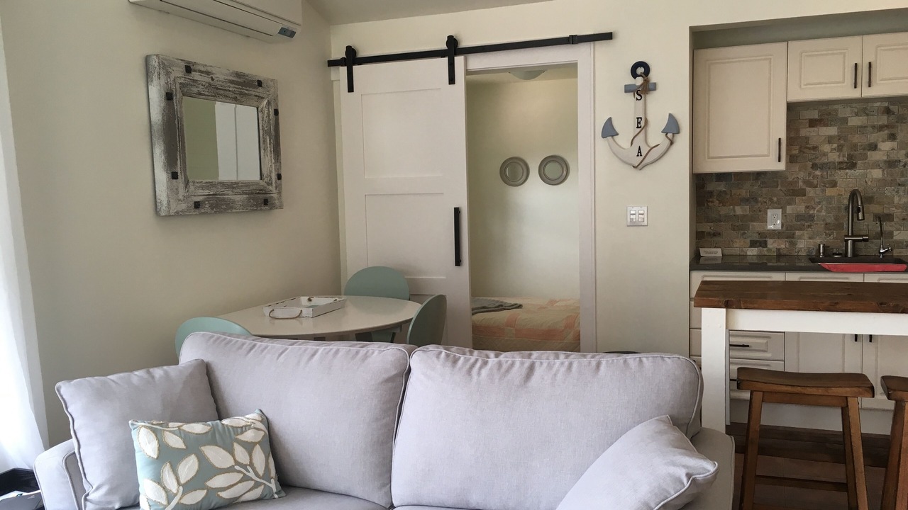 Photo of Livingroom in Hubbards