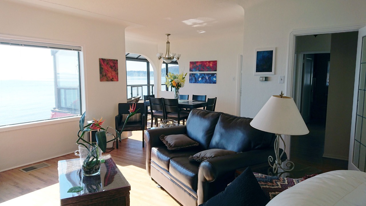Photo of Bedroom in Cordova Bay