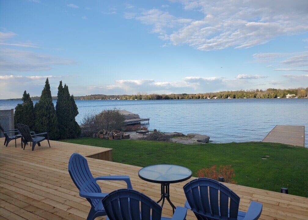 Photo of Patio Balcony in Kawartha Lakes