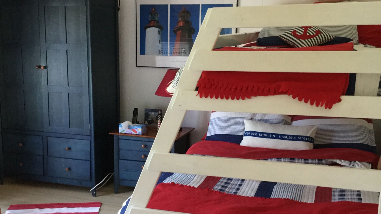 Photo of Bedroom in Lakeside
