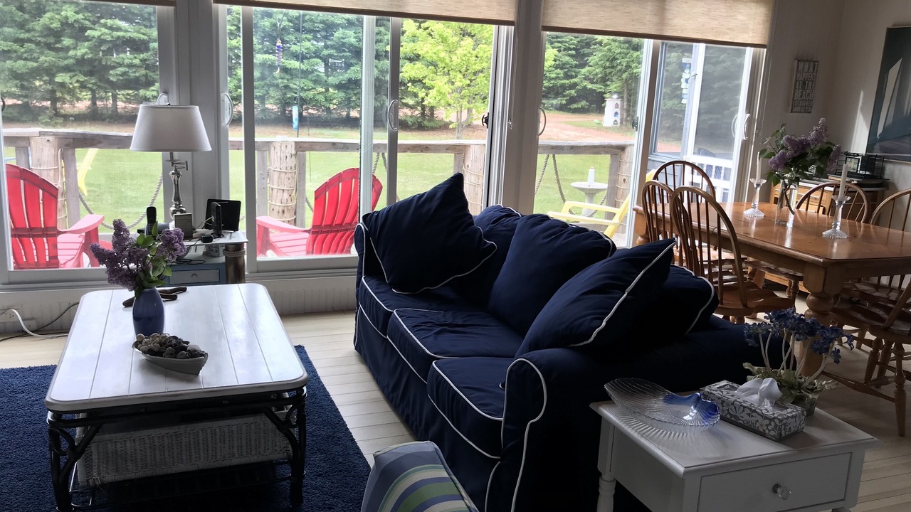 Photo of Livingroom in Lakeside
