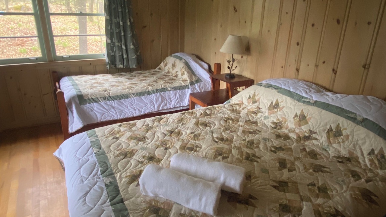 Photo of Bedroom in Muskoka Lakes