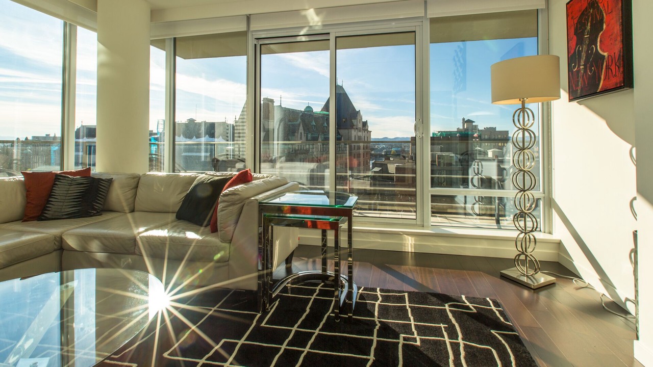 Photo of Livingroom in Inner Harbour