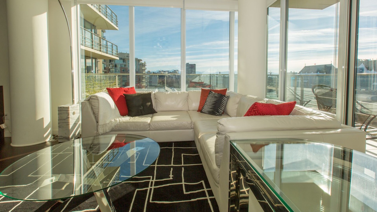 Photo of Livingroom in Inner Harbour