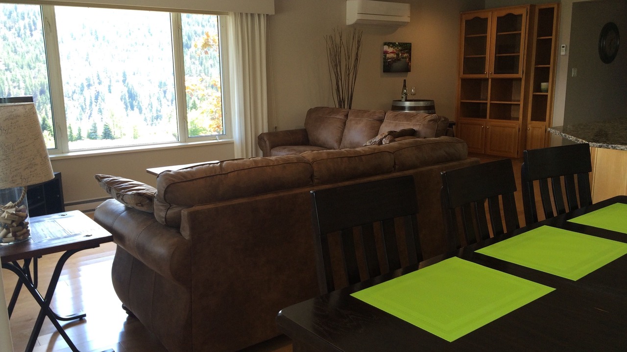 Photo of Bedroom in Okanagan-Similkameen