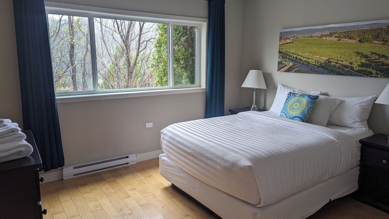 Photo of Bedroom in Okanagan-Similkameen