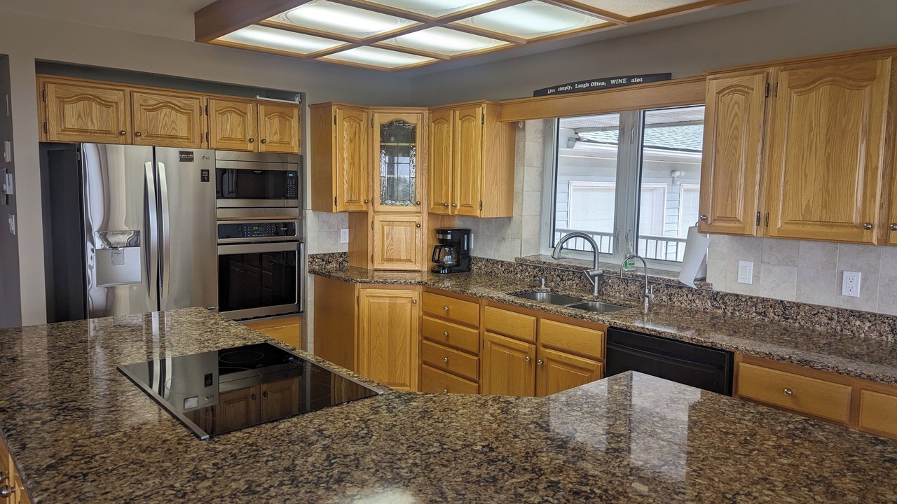 Photo of Kitchen in Okanagan-Similkameen