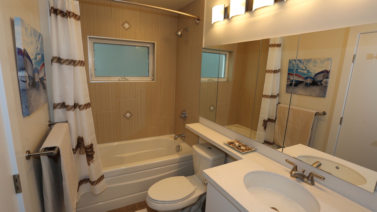 Photo of Bathroom in Lower Lonsdale