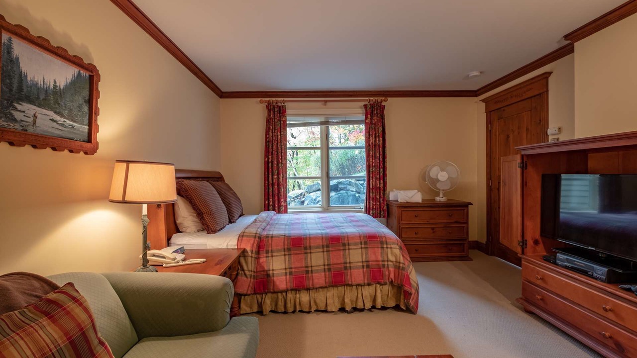 Photo of Bedroom in Mont-Tremblant