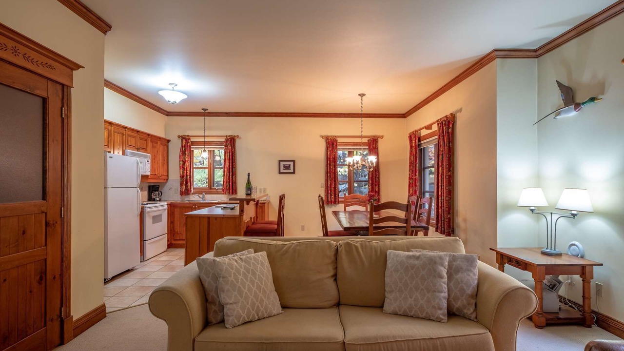 Photo of Livingroom in Mont-Tremblant