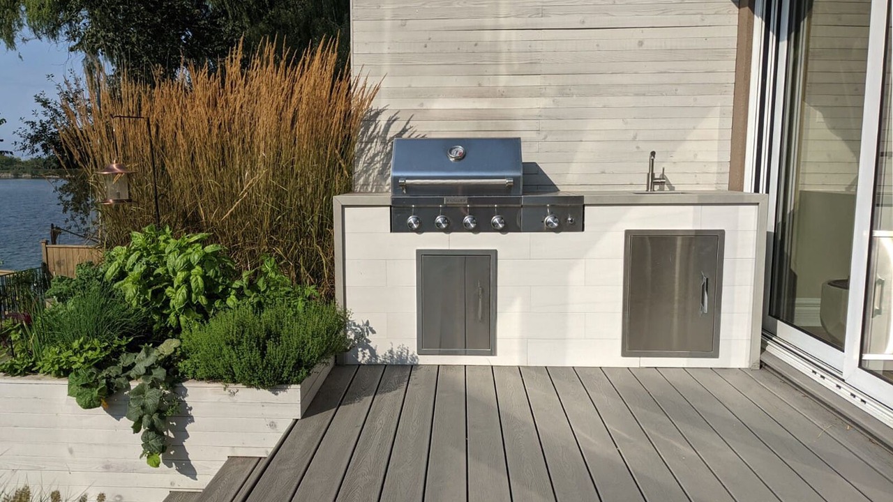 Photo of Outdoor in New Toronto