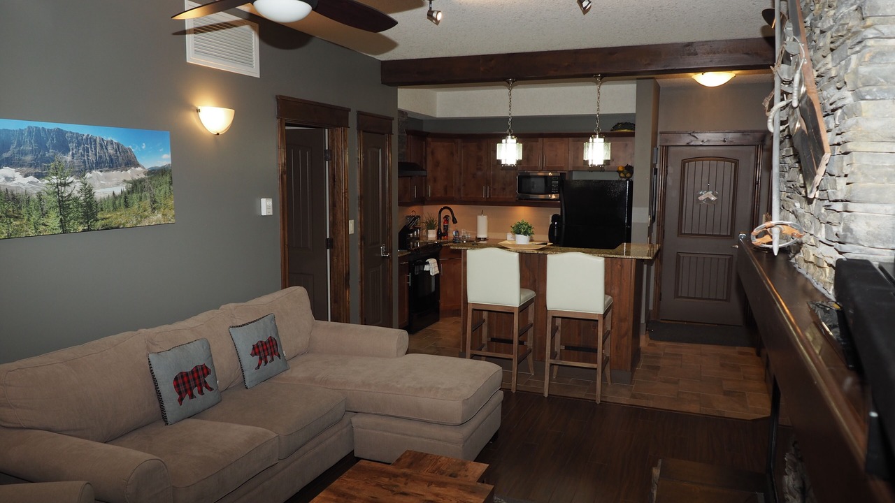 Photo of Livingroom in East Kootenay