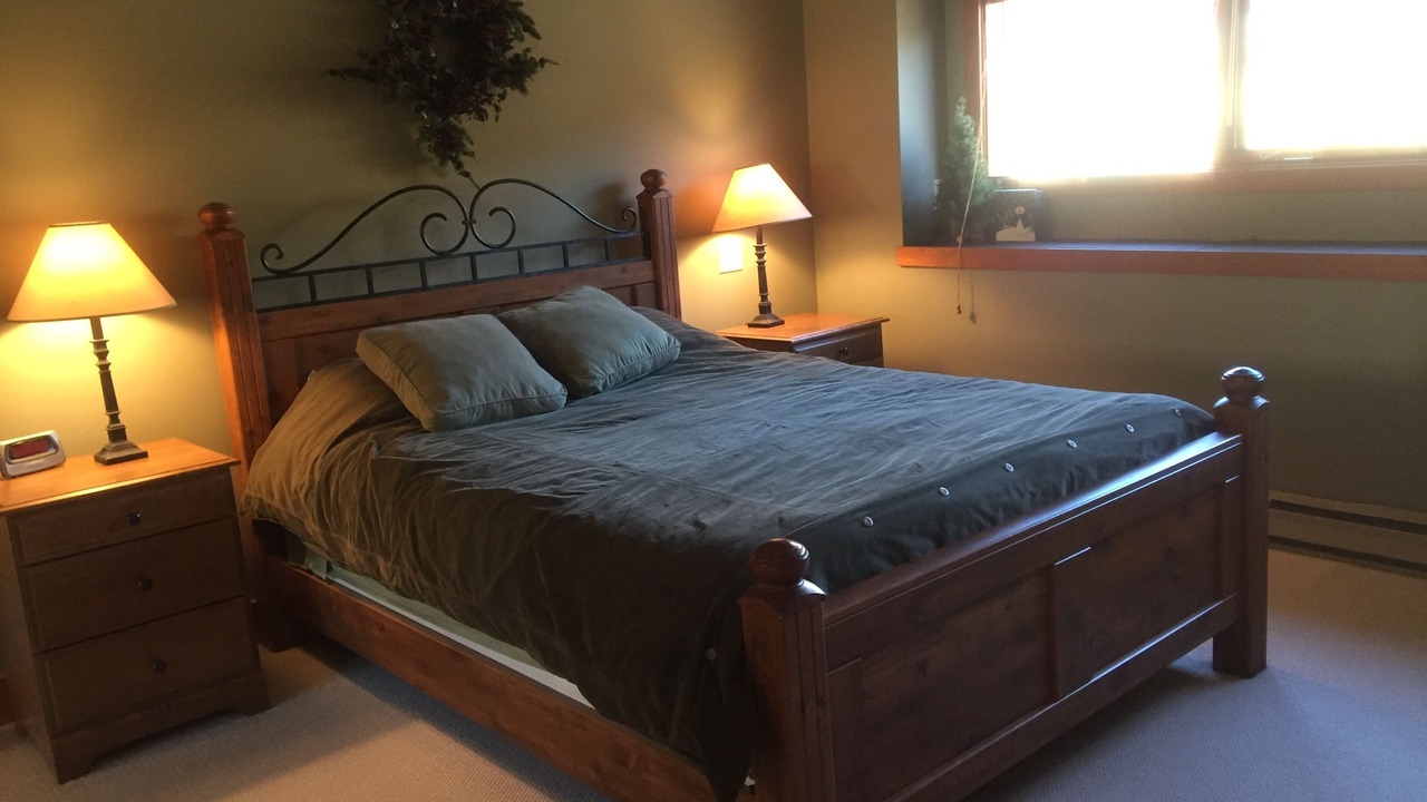 Photo of Bedroom in Big White Ski Resort