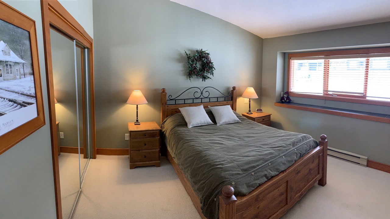 Photo of Bedroom in Big White Ski Resort