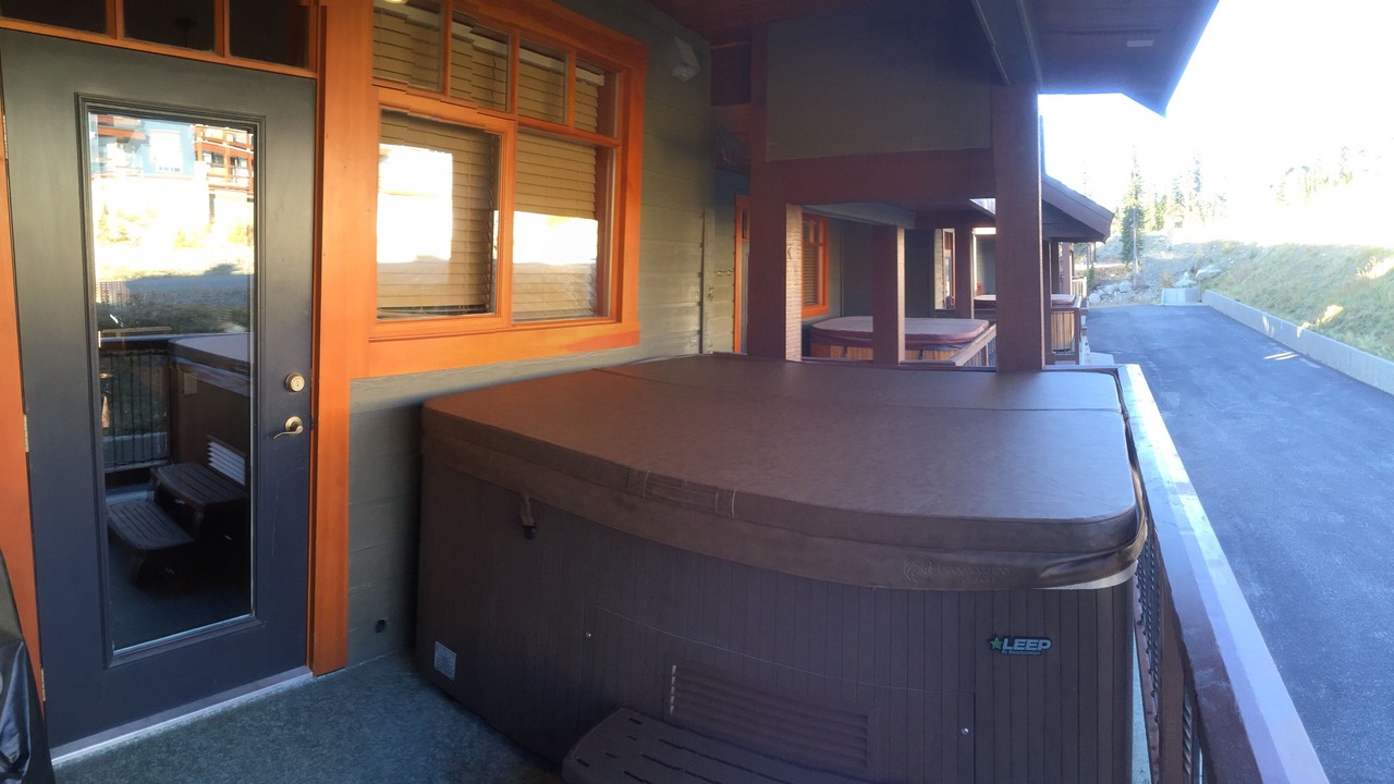 Photo of Patio Balcony in Big White Ski Resort