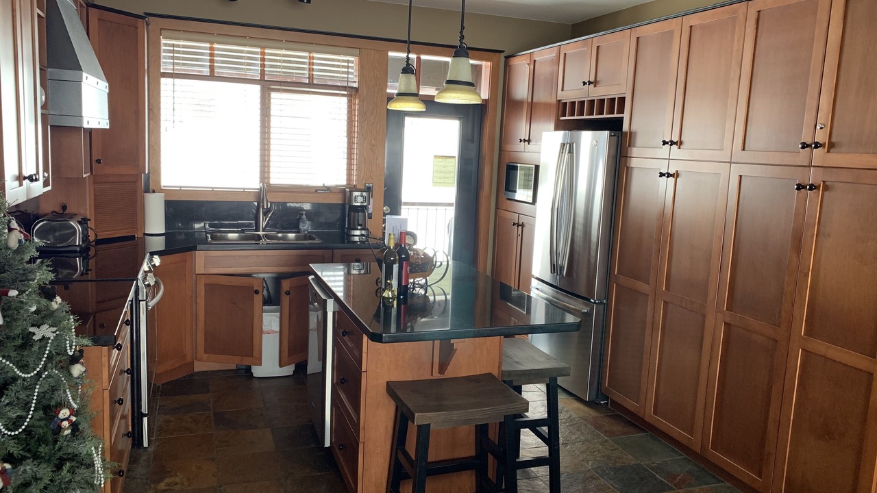 Photo of Kitchen in Big White Ski Resort