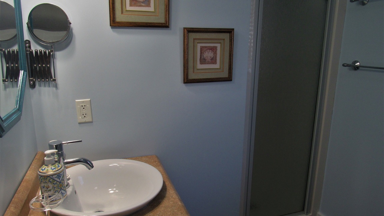 Photo of Bathroom in Black Point