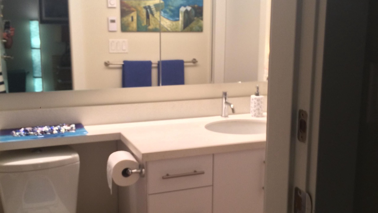 Photo of Bathroom in Lower Lonsdale