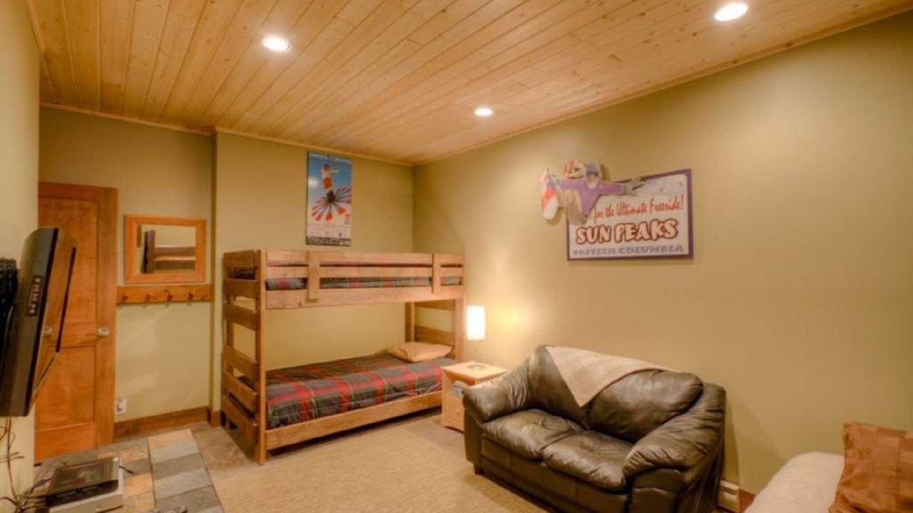 Photo of Bedroom in Fairways