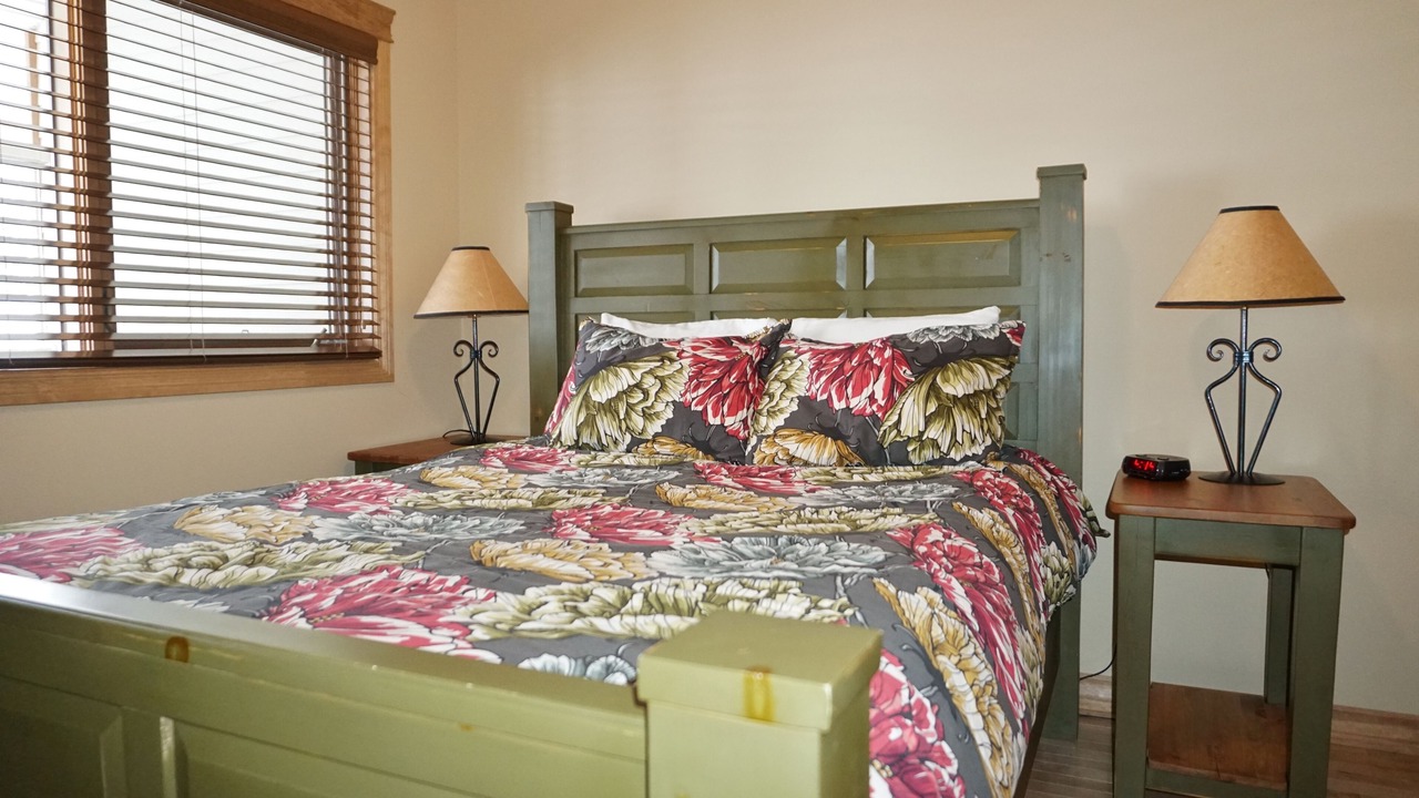 Photo of Bedroom in East Kootenay