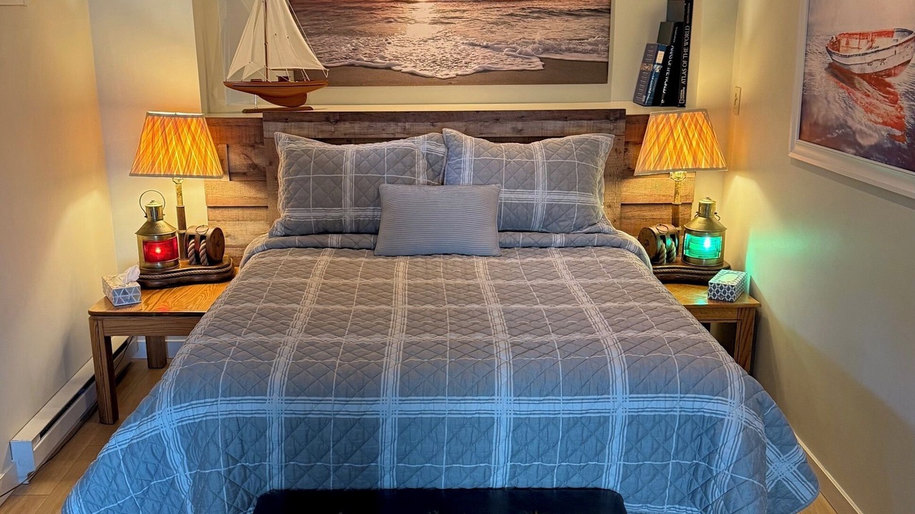 Photo of Bedroom in Otter Point