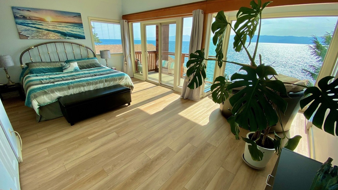 Photo of Bedroom in Otter Point