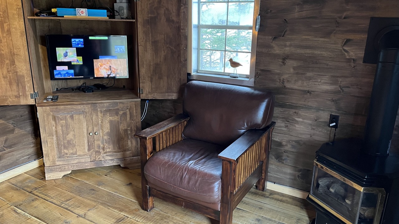 Photo of Livingroom in Clam Bay