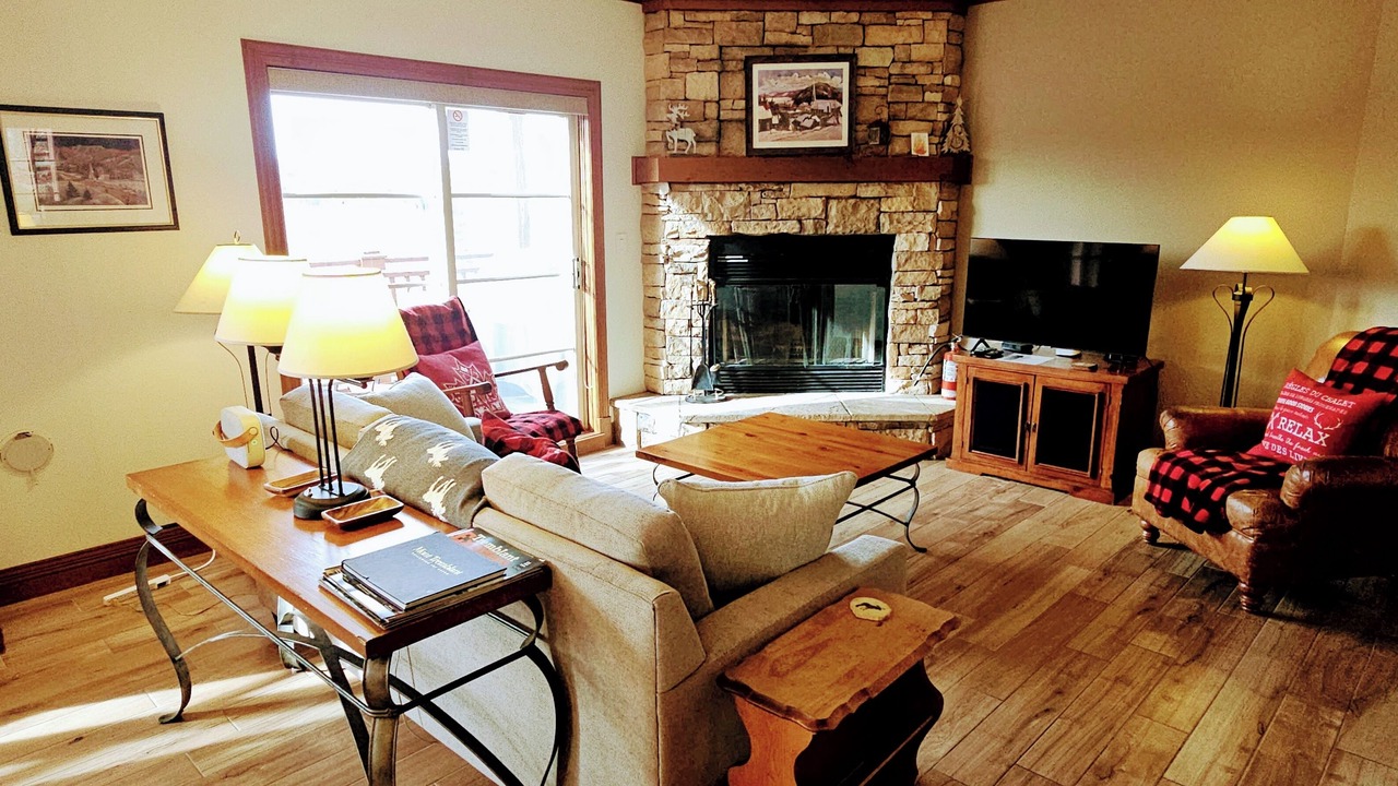 Photo of Livingroom in Mont-Tremblant