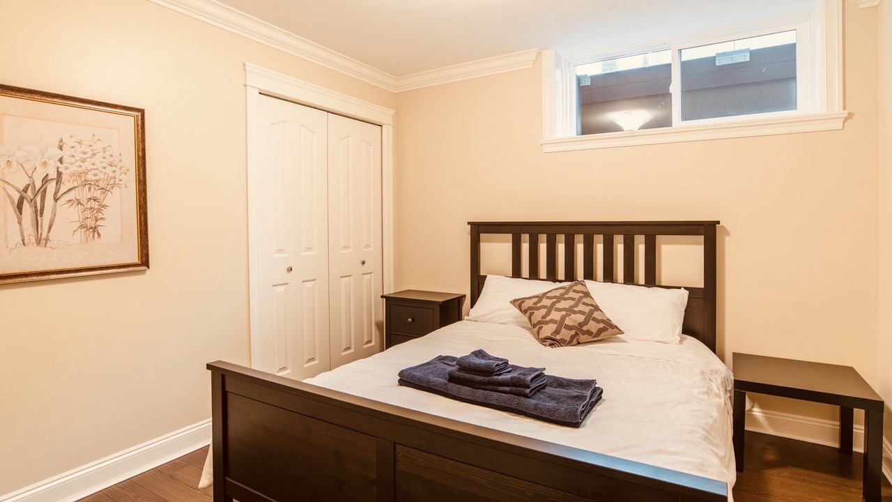 Photo of Bedroom in Oakridge
