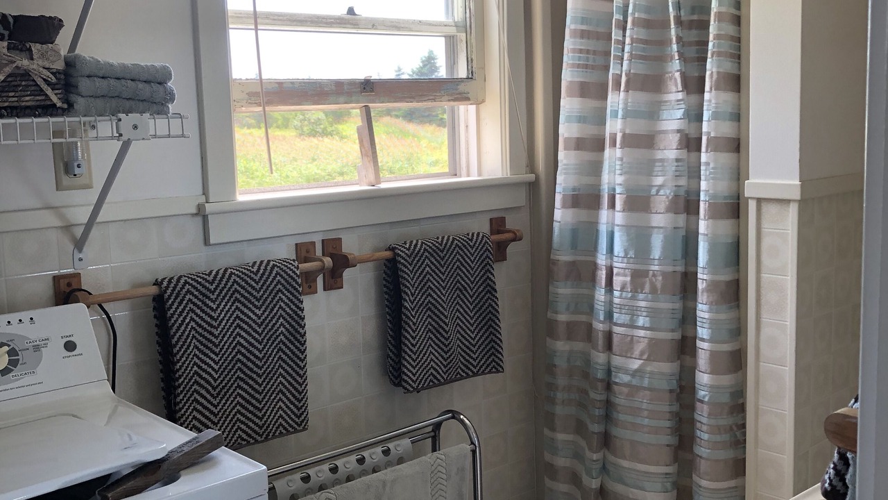 Photo of Bathroom in Parkers Cove