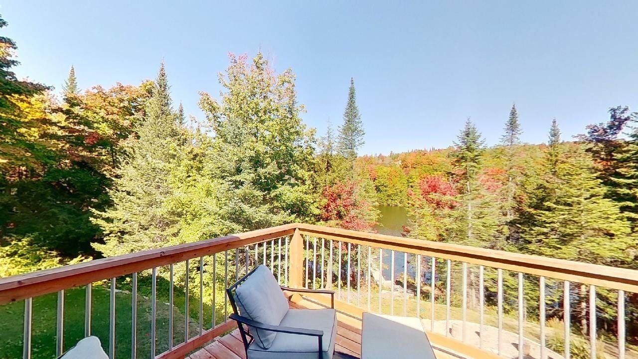 Photo of Outdoor in Mille-Isles