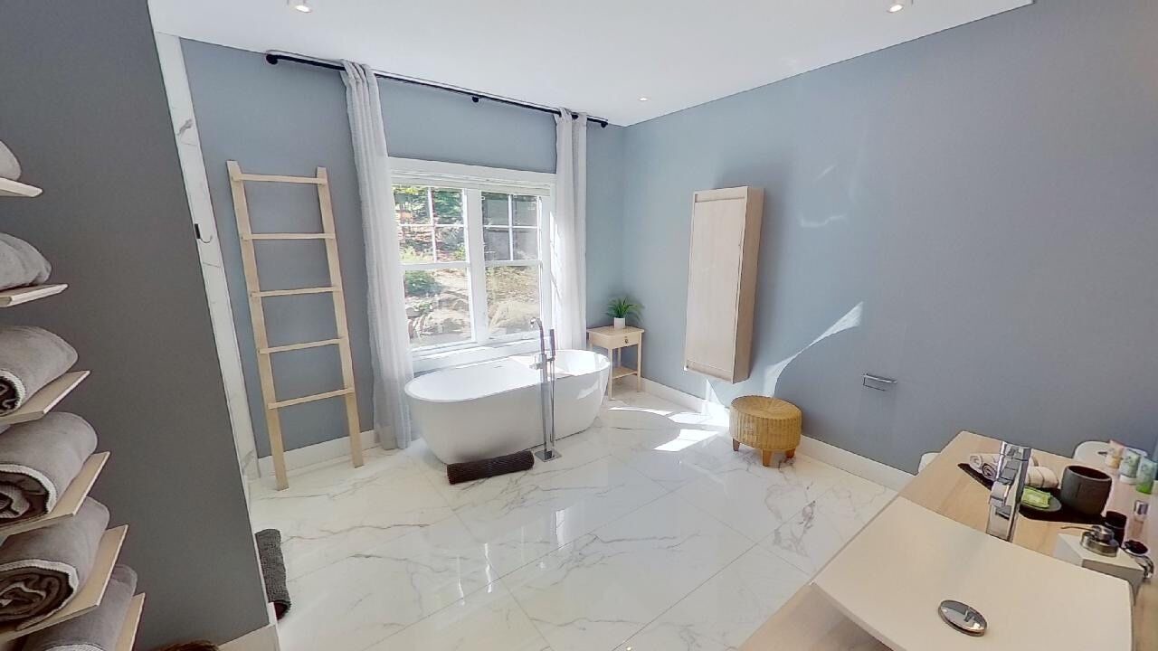 Photo of Bathroom in Mille-Isles