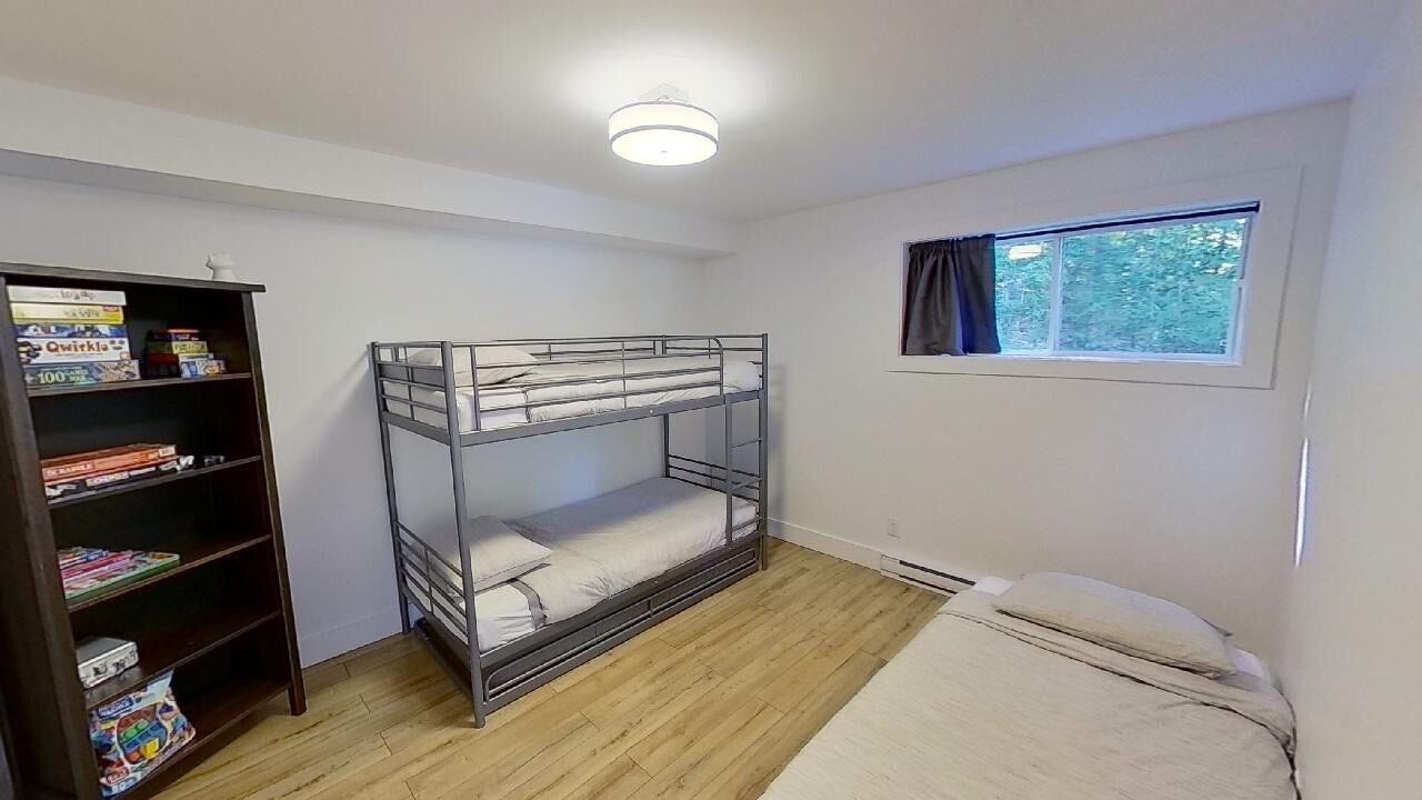 Photo of Bedroom in Mille-Isles