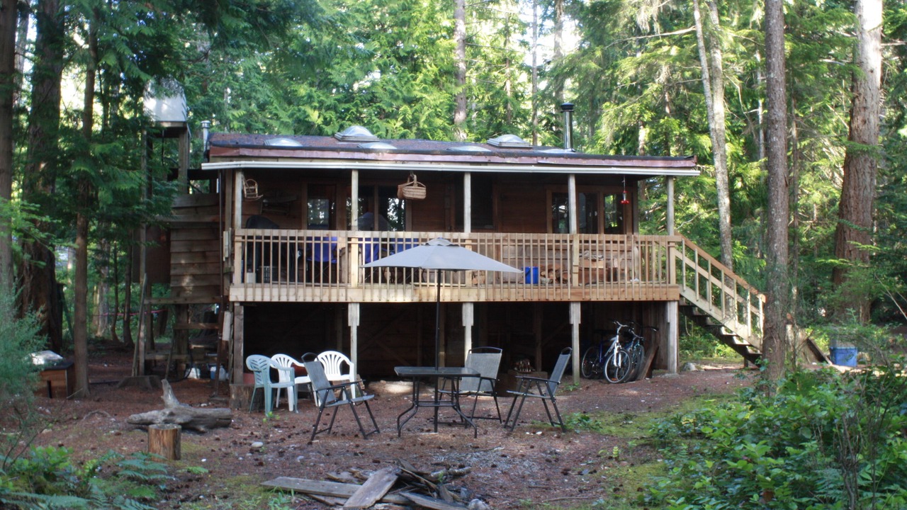 Photo of Others in Savary Island