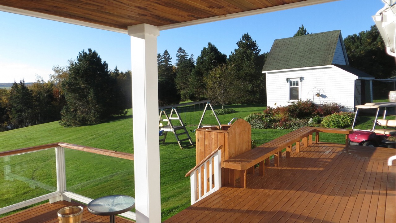 Photo of Patio Balcony in New London