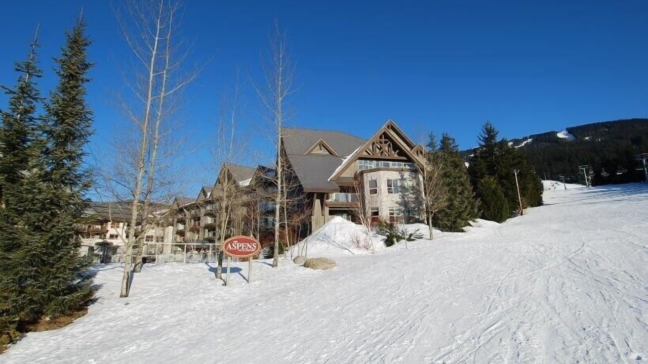 Photo of Outdoor in Upper Village