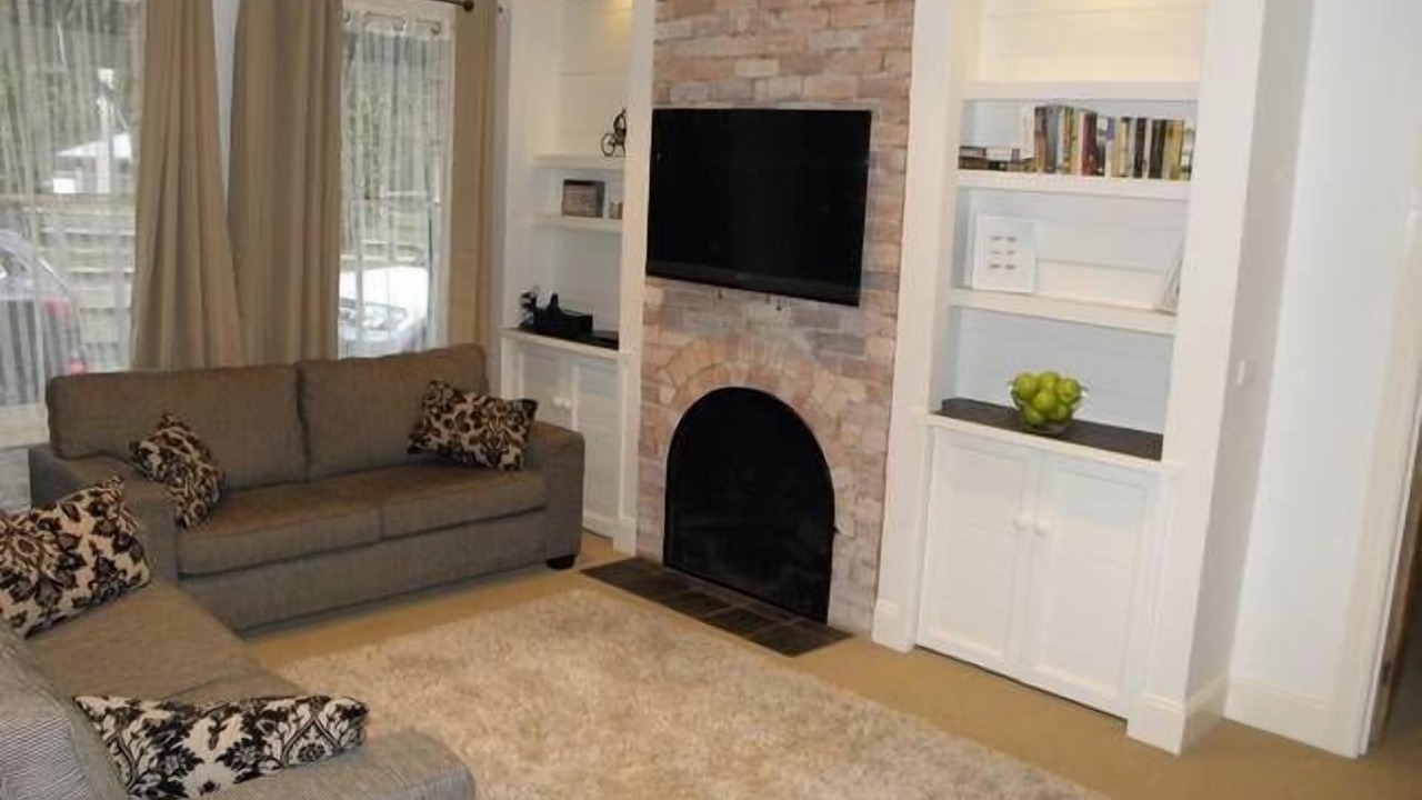 Photo of Livingroom in Bright