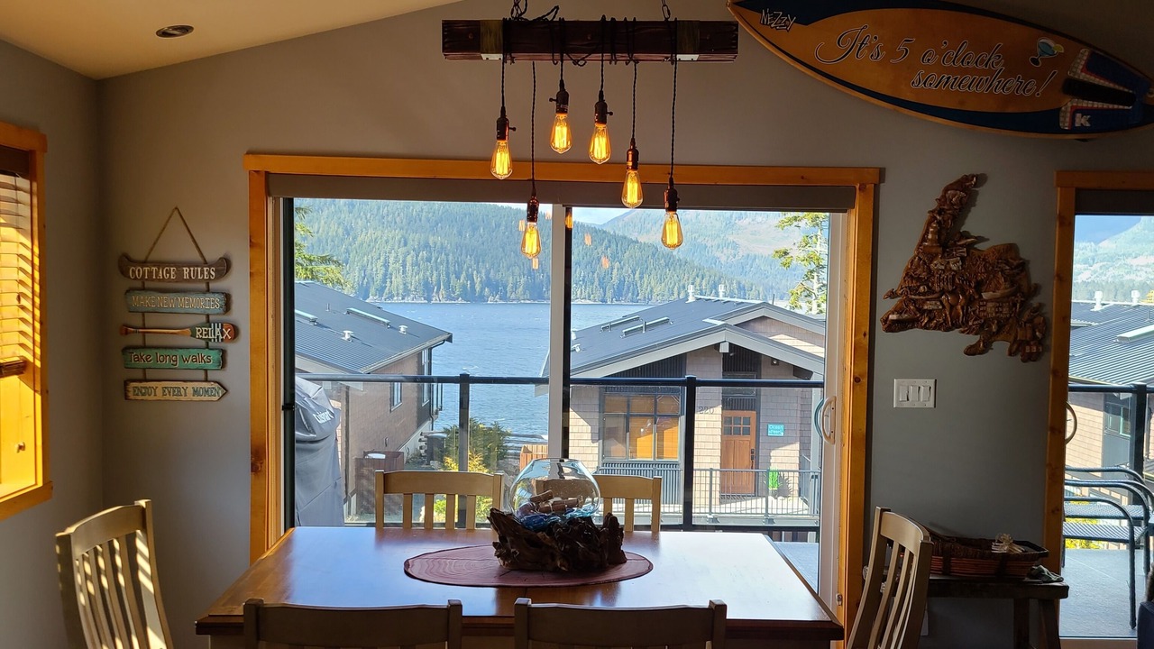 Photo of Bedroom in Port Renfrew