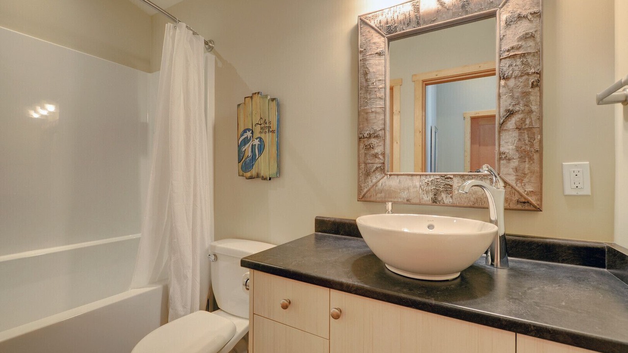 Photo of Bathroom in Port Renfrew
