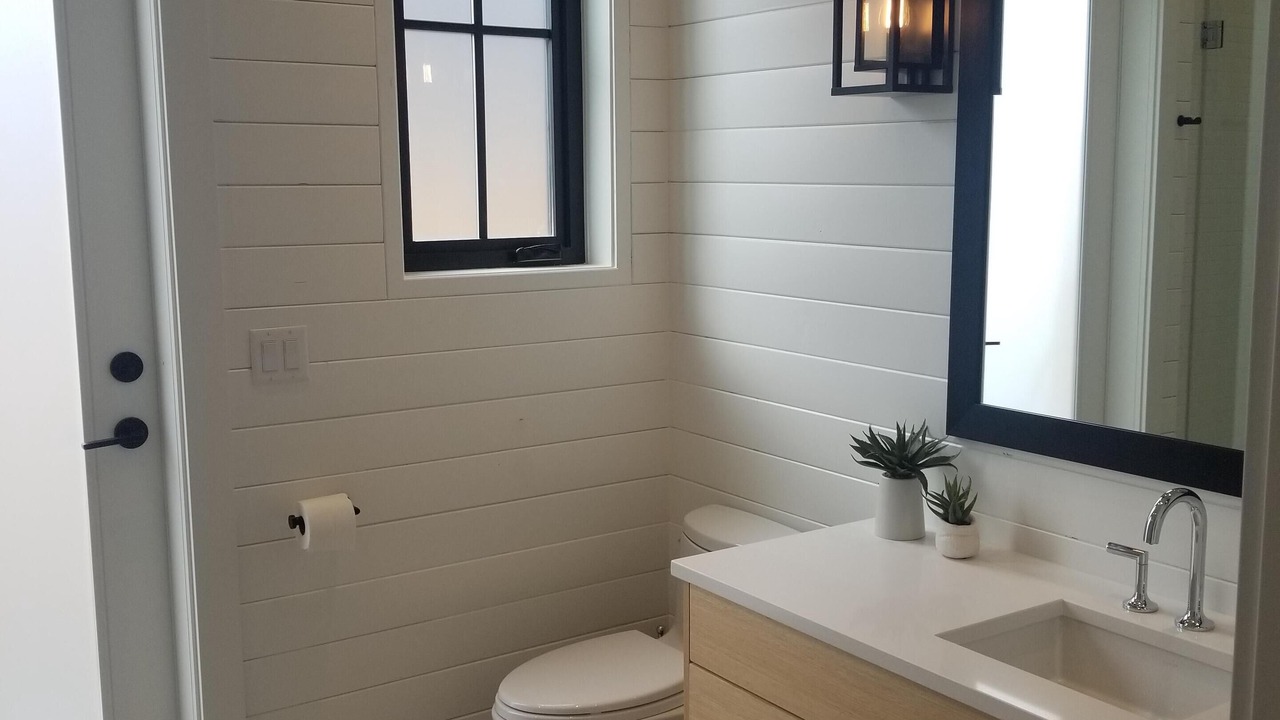 Photo of Bathroom in Delta