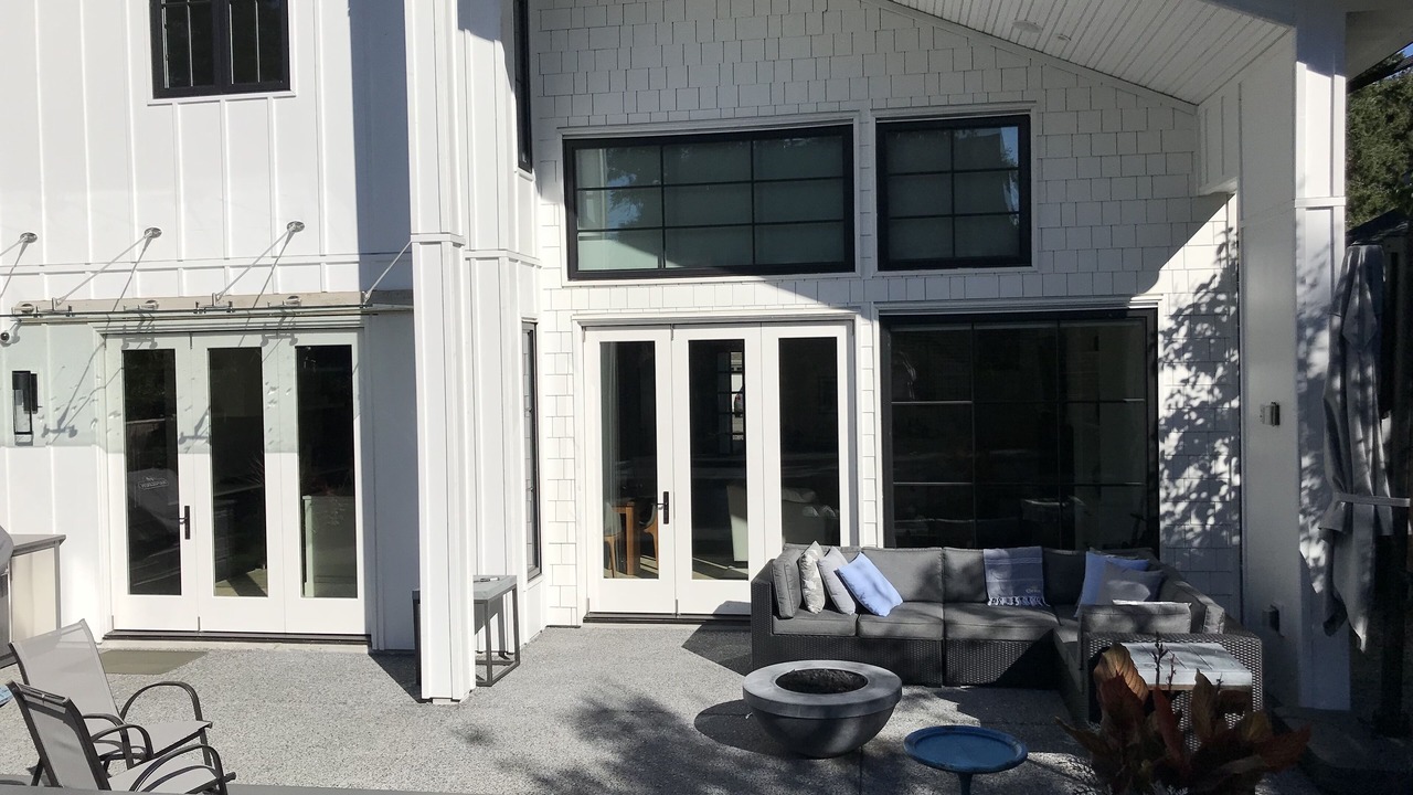 Photo of Patio Balcony in Delta