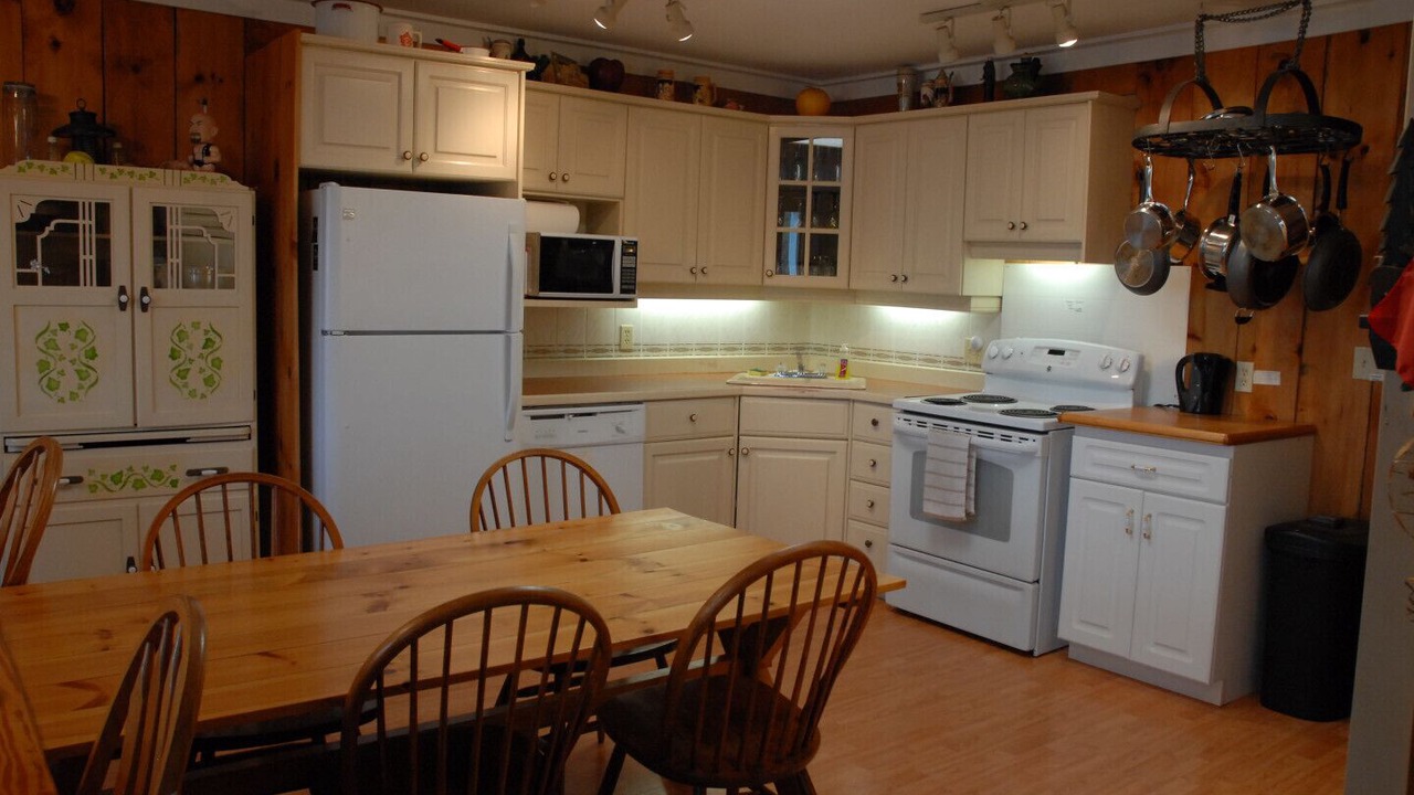 Photo of Kitchen in Baysville