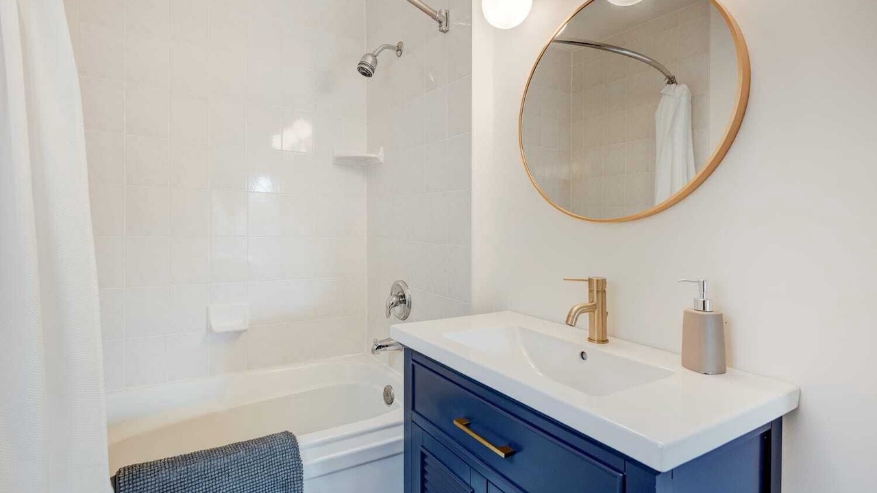 Photo of Bathroom in Banff