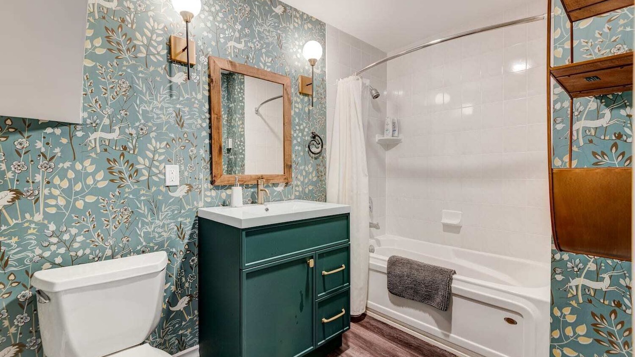 Photo of Bathroom in Banff