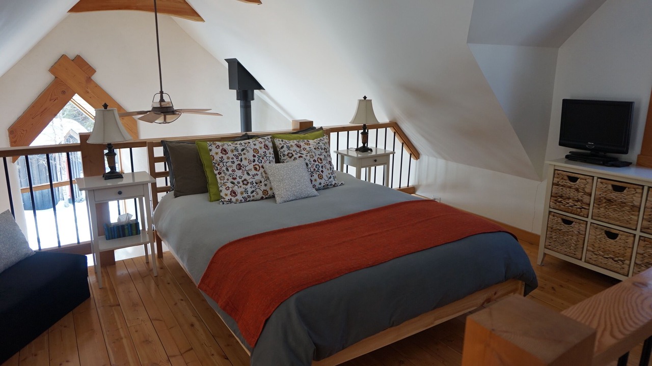 Photo of Bedroom in Golden