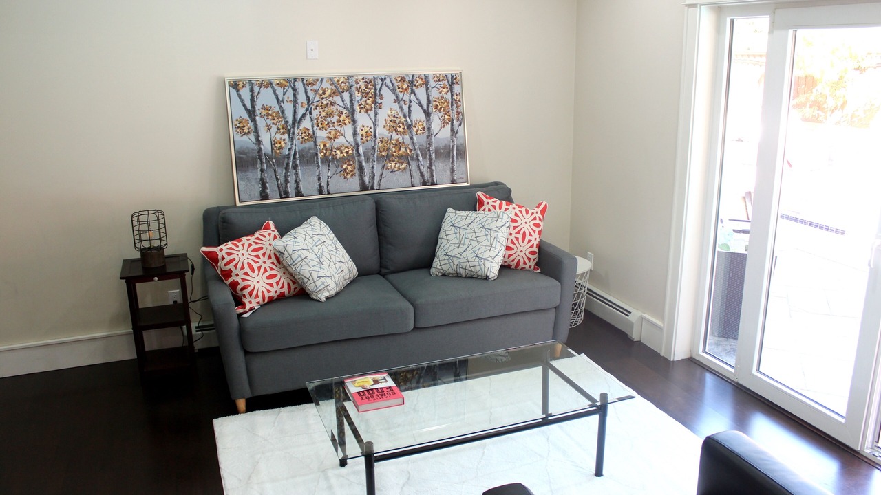 Photo of Livingroom in West Vancouver