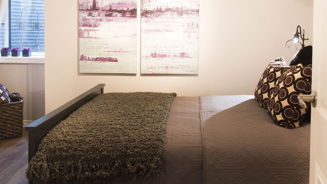 Photo of Bedroom in Cabbagetown South