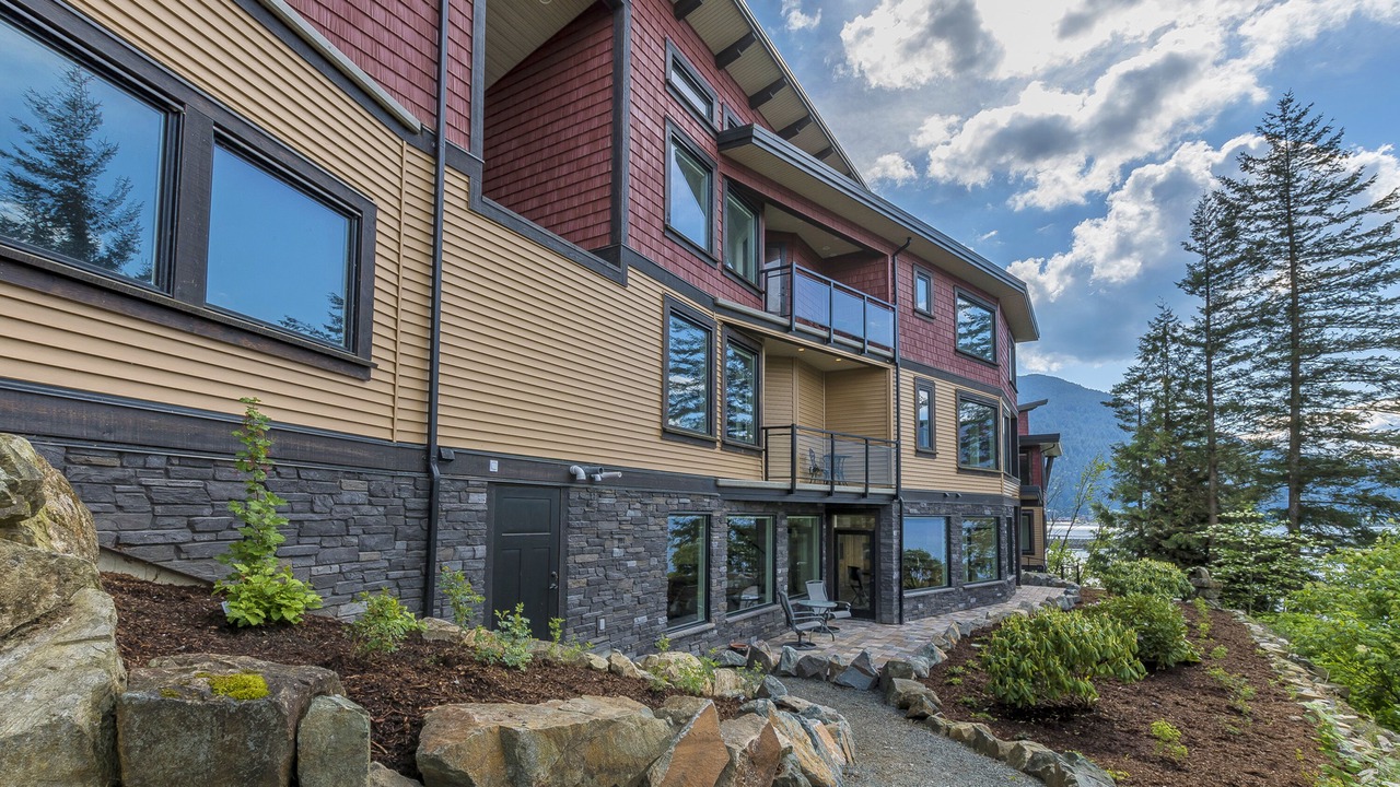 Photo of Outdoor in Harrison Hot Springs