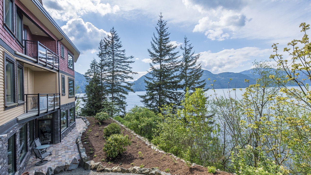 Photo of Outdoor in Harrison Hot Springs