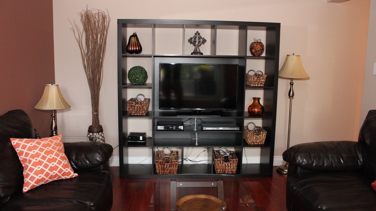 Photo of Livingroom in Whyte ave